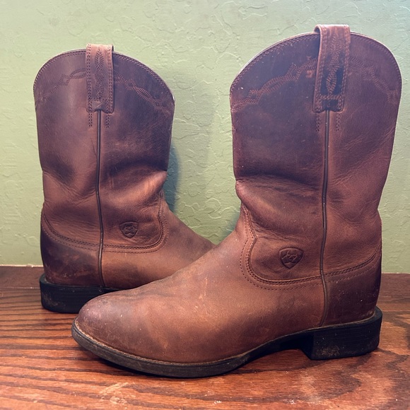 Men’s Ariat boots - Picture 2 of 7